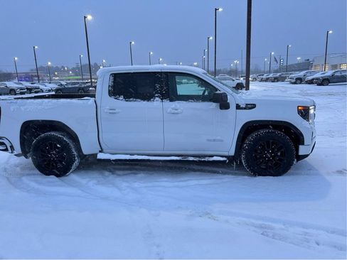 Used 2023 GMC Sierra 1500 Elevation image 2