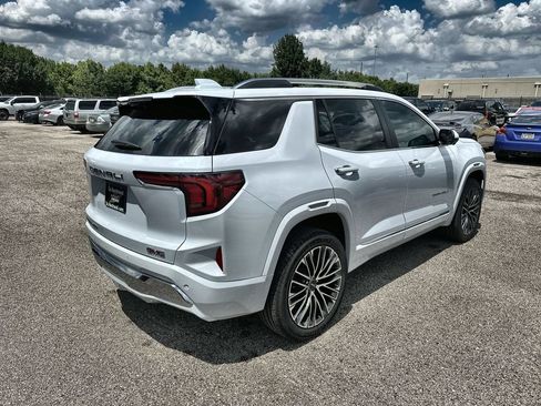 New 2026 GMC Terrain Denali AWD/4WD image 11
