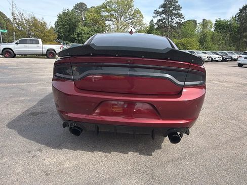 Used 2018 Dodge Charger R/T w/ Plus Group image 4