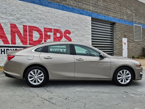 Used 2023 Chevrolet Malibu LT image 8