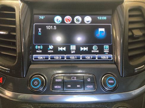 Used 2017 Chevrolet Impala LT image 25