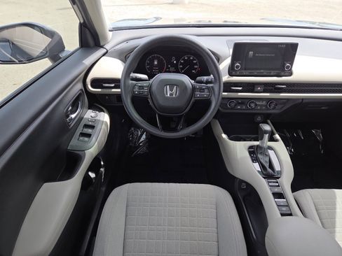 Used 2023 Honda HR-V LX image 25