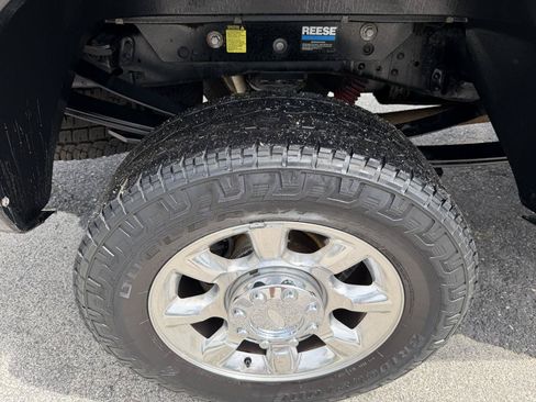 Used 2013 Ford F350 Lariat w/ Lariat Interior Pkg AWD/4WD image 5