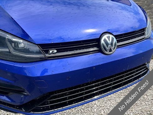 Used 2018 Volkswagen Golf R 4-Door AWD/4WD image 25