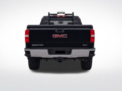 Used 2017 GMC Sierra 2500 SLT w/ Snow Plow Prep Package AWD/4WD image 8