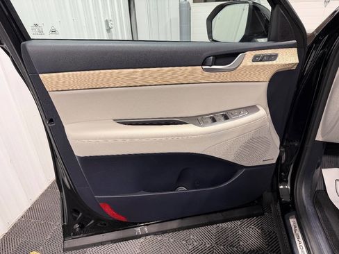 Used 2025 Hyundai Palisade Limited image 25