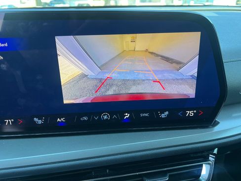 Used 2026 Chevrolet Traverse LT AWD/4WD image 67