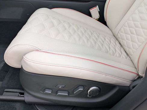 New 2025 Genesis GV80 3.5T e-SC image 22