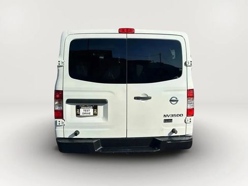 Used 2016 Nissan NV 3500 S image 8