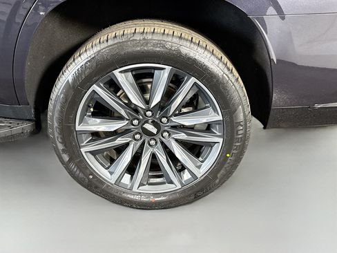 Used 2023 Cadillac Escalade Sport AWD/4WD image 37