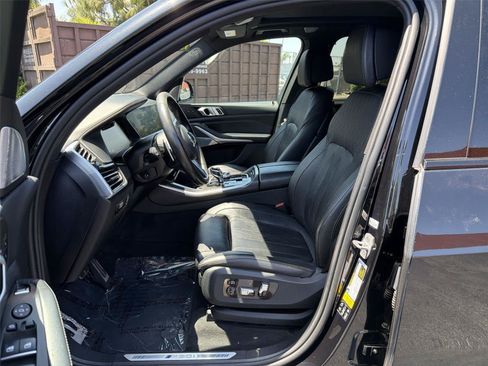 Used 2021 BMW X5 M50i w/ Executive Package AWD/4WD image 12