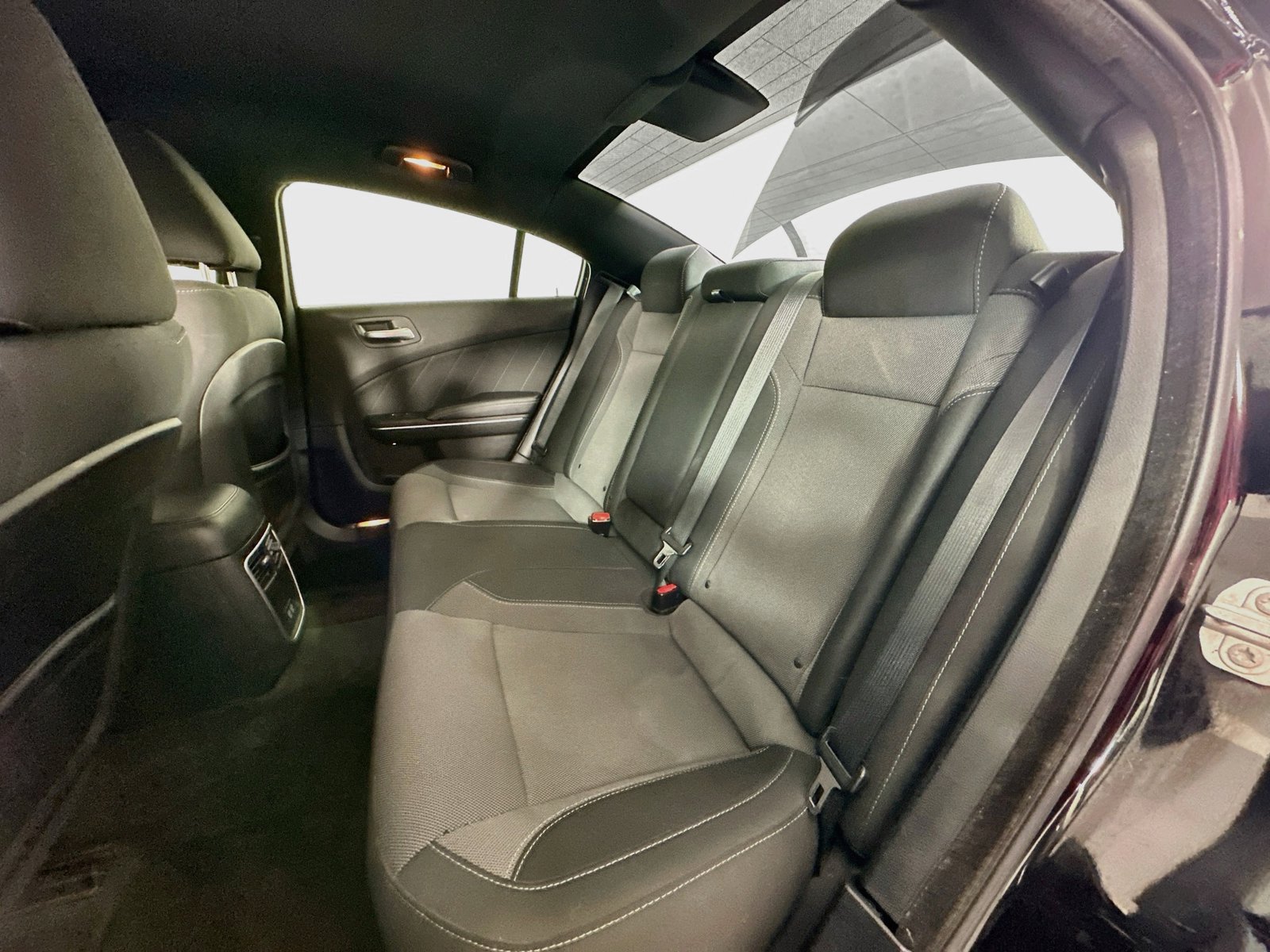 Used 2016 Dodge Charger R/T RWD image 22