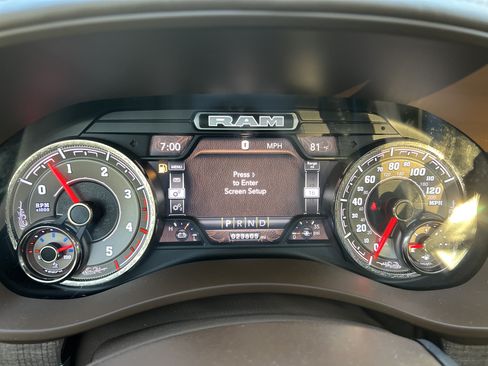 Used 2022 RAM 2500 Limited AWD/4WD image 19