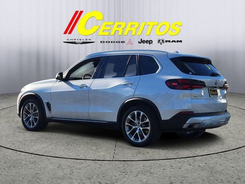 Used 2024 BMW X5 sDrive40i image 2