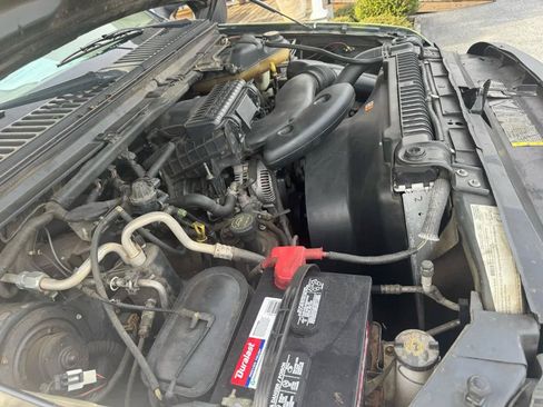 Used 2006 Ford F350 XLT RWD image 19
