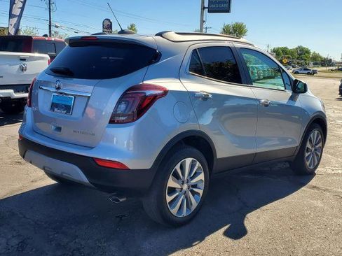 Used 2020 Buick Encore Preferred FWD image 4