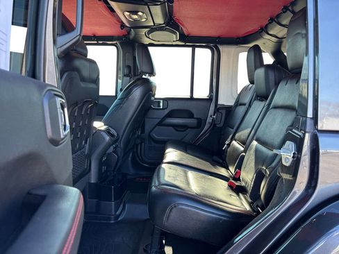 Used 2021 Jeep Wrangler Unlimited Rubicon image 21