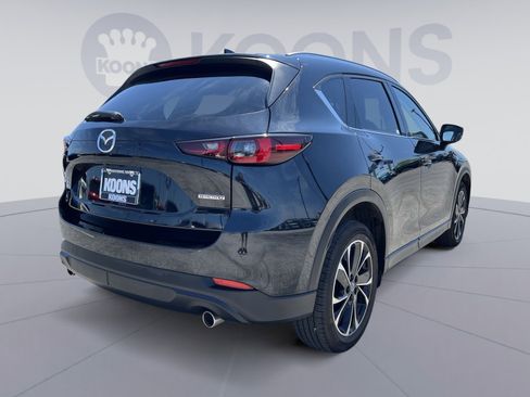 Used 2023 MAZDA CX-5 AWD 2.5 S w/ Premium Package image 16