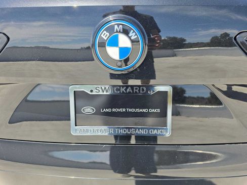 Used 2024 BMW iX xDrive50 w/ Premium Package AWD/4WD image 13