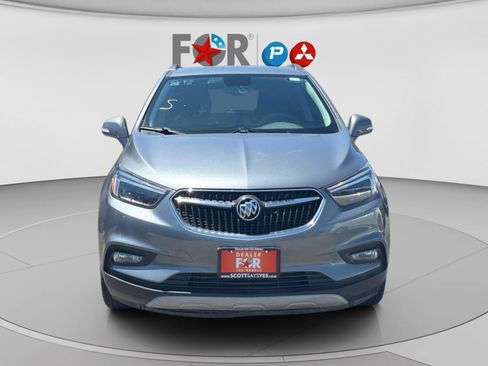 Used 2020 Buick Encore Essence FWD image 8
