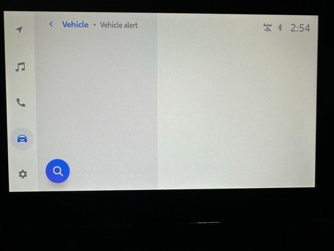 Used 2025 Toyota RAV4 XLE image 32