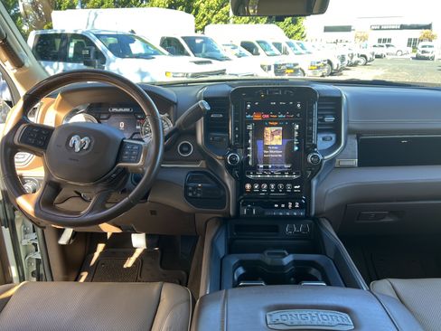 Used 2021 RAM 2500 Limited image 28