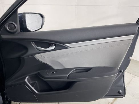 Used 2018 Honda Civic EX image 23
