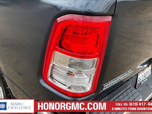 Used 2020 RAM 1500 Big Horn RWD image 24