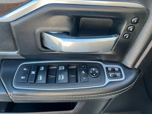 Used 2024 RAM 2500 Laramie w/ Safety Group AWD/4WD image 35