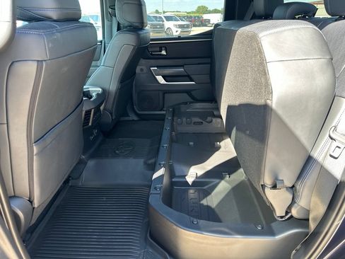 Used 2025 Toyota Tundra Platinum AWD/4WD image 31
