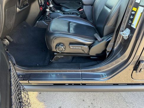 Used 2020 Jeep Wrangler Unlimited Rubicon image 21