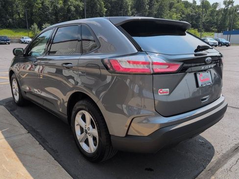 Used 2023 Ford Edge SE AWD/4WD image 6