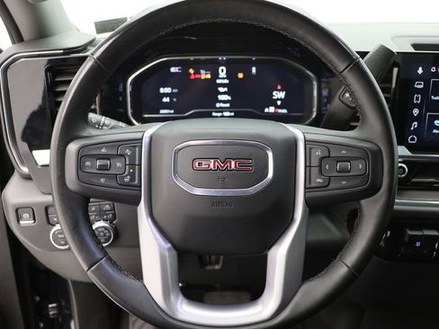 Used 2025 GMC Sierra 1500 SLT image 21