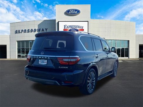Used 2024 Nissan Armada Platinum image 6