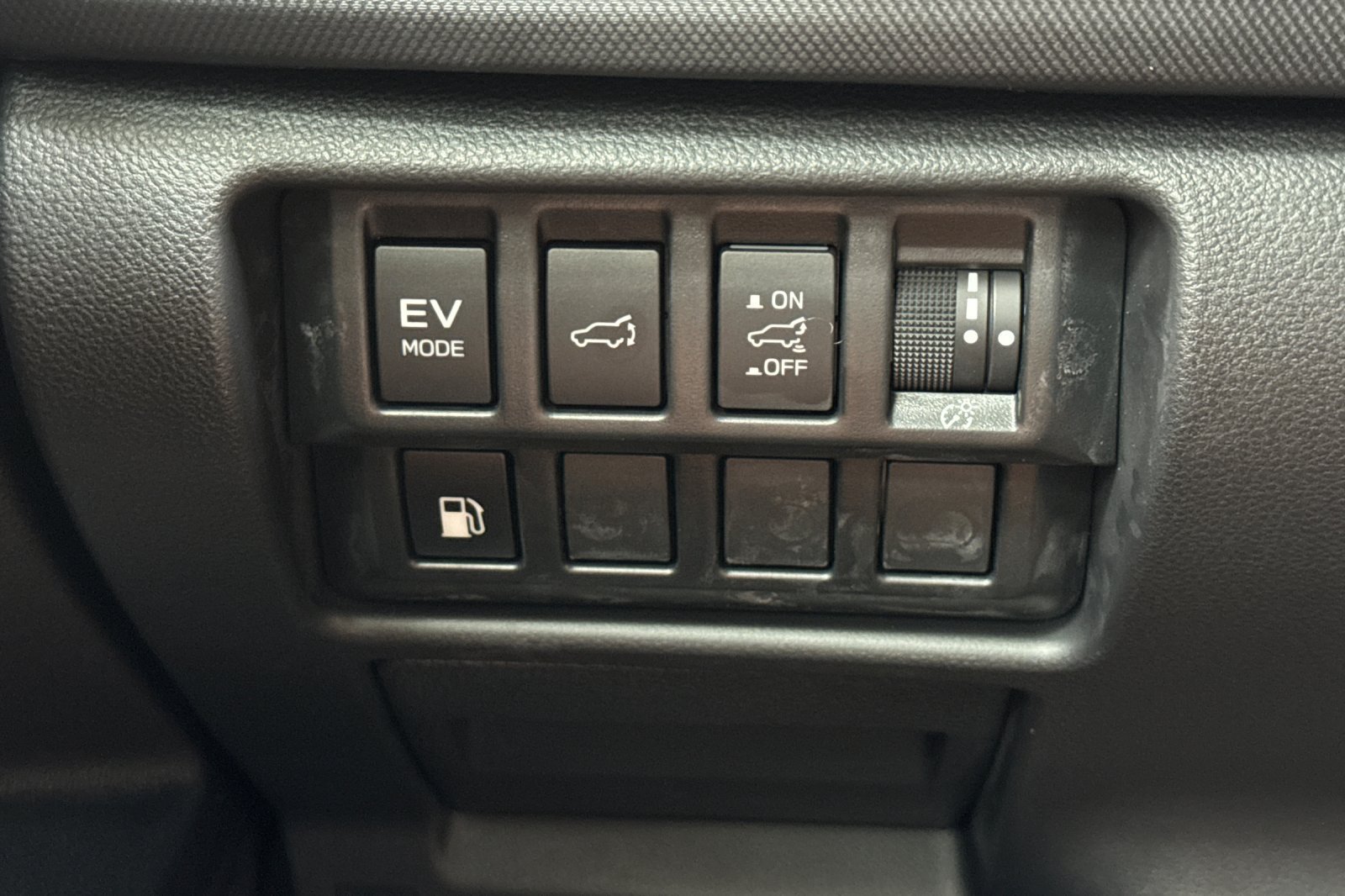 New 2026 Subaru Forester Touring AWD/4WD image 32