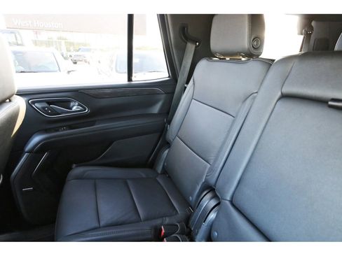 Used 2023 Chevrolet Tahoe LT image 13