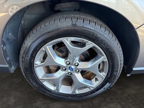 Used 2017 Subaru Forester 2.5i Touring AWD/4WD image 38