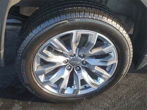 Certified 2023 GMC Sierra 1500 Denali w/ Denali Reserve Package image 5