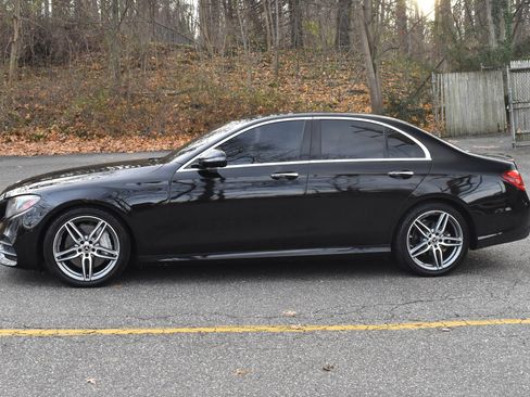 Used 2019 Mercedes-Benz E 300 image 3