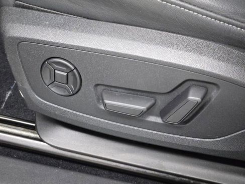 Used 2023 Audi Q4 e-tron Premium Plus image 26