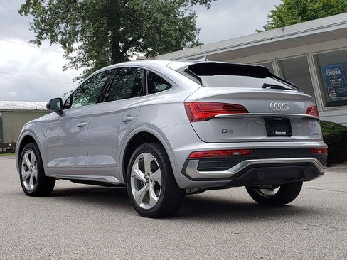 Used 2023 Audi Q5 2.0T Premium Plus w/ Premium Plus Package AWD/4WD image 3