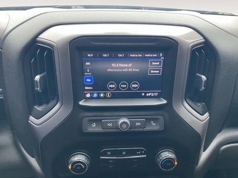 Used 2020 Chevrolet Silverado 1500 Custom w/ Custom Value Package image 22