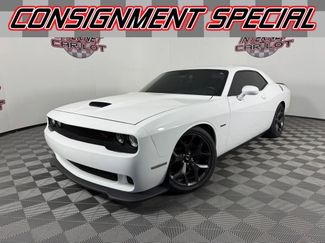Used 2019 Dodge Challenger R/T video 1