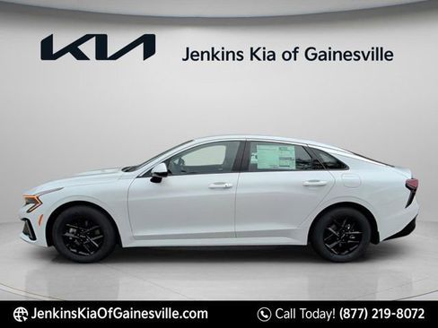 New 2026 Kia K5 LXS image 9