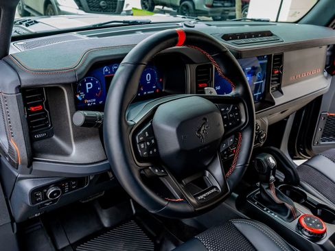 Used 2025 Ford Bronco Raptor image 16