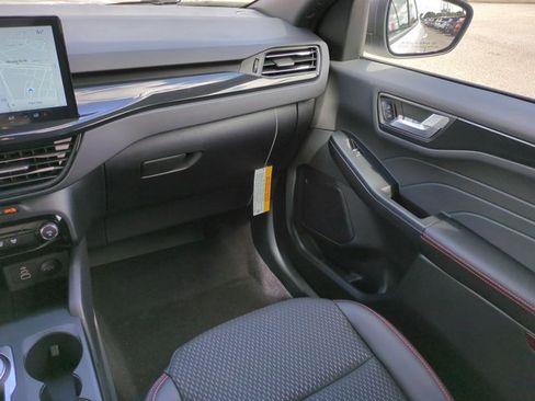 New 2026 Ford Escape ST-Line w/ Tech Pack #1 image 17