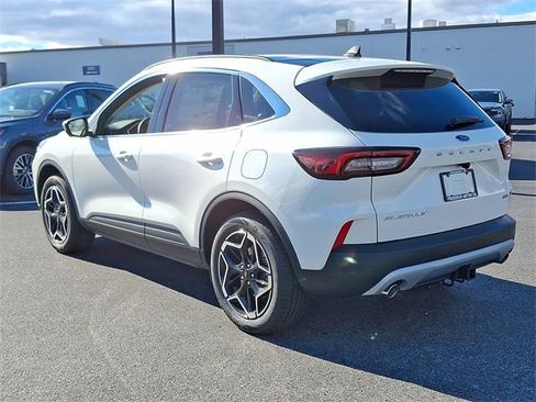 New 2026 Ford Escape Platinum w/ Premium Technology Package image 4