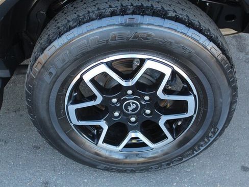 Used 2023 Ford Bronco Outer Banks AWD/4WD image 29