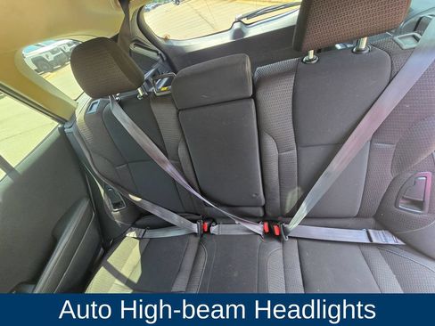 Used 2021 Subaru Outback Premium AWD/4WD image 12