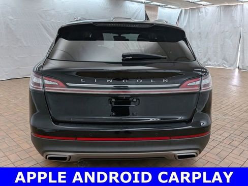 Used 2023 Lincoln Nautilus AWD w/ Premium Package image 6